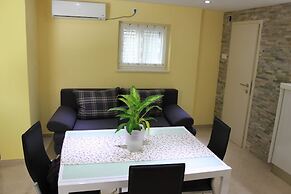 Luxury house with pool near the sea