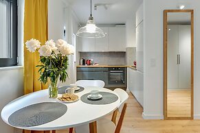 Boutique Residence - Old Town Riverside