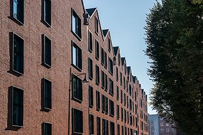 Boutique Residence - Old Town Riverside