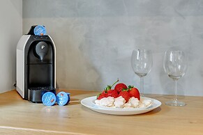 Boutique Residence - Old Town Riverside