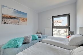 Boutique Residence - Old Town Riverside