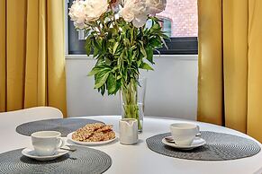 Boutique Residence - Old Town Riverside