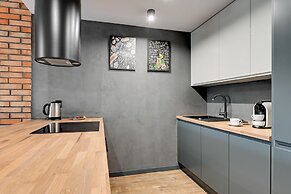 Boutique Residence - Old Town Riverside