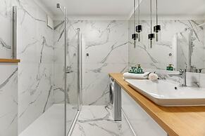 Boutique Residence - Old Town Riverside