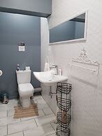 Graceland Guest House