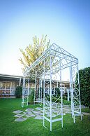 Graceland Guest House