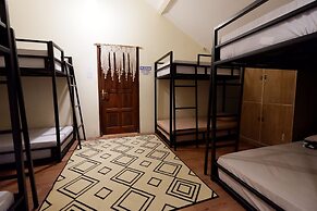 Oke Baik Hostel