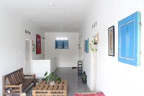 Oke Baik Hostel