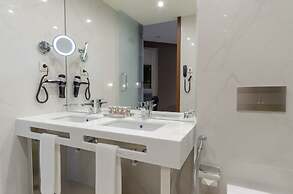 TURIM Boulevard Hotel – Adults Only