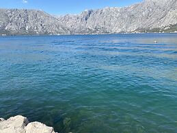 Two Bedroom Apartment With Amazing Views