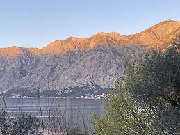 Two Bedroom Apartment With Amazing Views