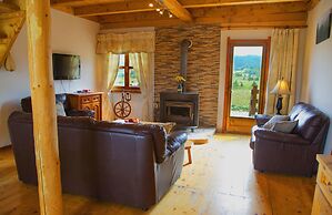 Cabin in Nature With View of the Durmitor Mountain