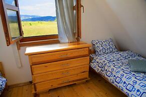 Cabin in Nature With View of the Durmitor Mountain