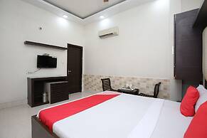 OYO 18599 Hotel Rc Residency