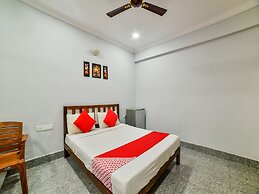 OYO 29082 Pavitra Beach Home