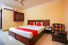 OYO 15140 Hotel Priya Residency