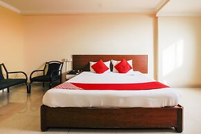 OYO 15140 Hotel Priya Residency