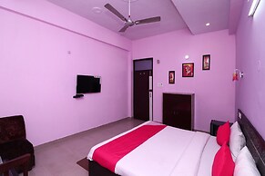 OYO 16905 The Rohtak Hyatt