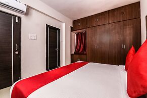 OYO 16469 Pramukh Hotels