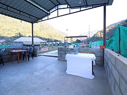OYO 26673 The Royal Rishikesh - Campsite