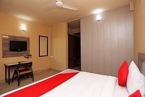 OYO Flagship 16602 NIT Faridabad