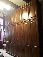 Nocturne Family House