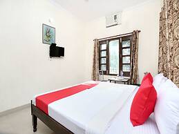 OYO 6933 Satyam Home Stay