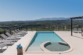 ZENtrum Holidays Crete | Villa Asteri