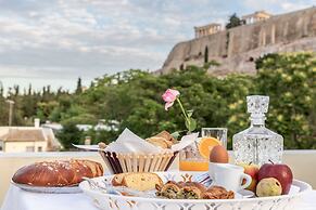 Kyria Boutique House