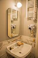 Kyria Boutique House