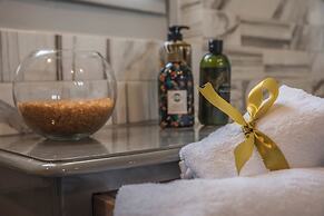 Kyria Boutique House