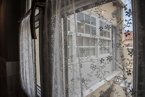 Kyria Boutique House