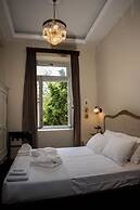 Kyria Boutique House