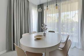 Dom & House - Apartments Okrzei Prime