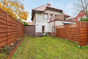 Dom & House - Apartments Villa Elen