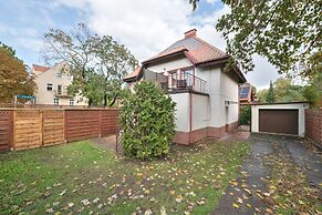 Dom & House - Apartments Villa Elen