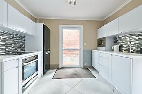 Dom & House - Apartments Villa Elen