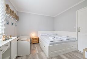 Dom & House - Apartments Villa Elen