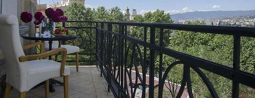 Griboedov Hostel & Suites