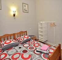 Griboedov Hostel & Suites