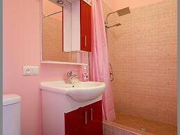 Griboedov Hostel & Suites