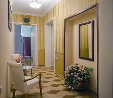 Griboedov Hostel & Suites