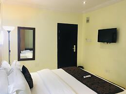 Stoneside Hotel and Apartments