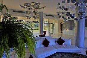 Apartment Alexander Boulevard