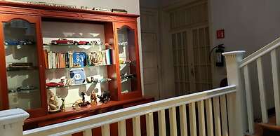 Anys Bed and Breakfast