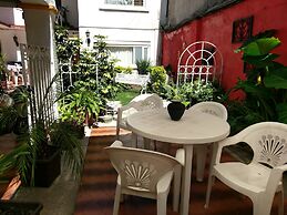 Anys Bed and Breakfast