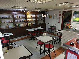 Anys Bed and Breakfast