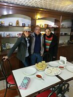 Anys Bed and Breakfast