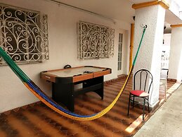 Anys Bed and Breakfast