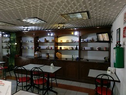 Anys Bed and Breakfast